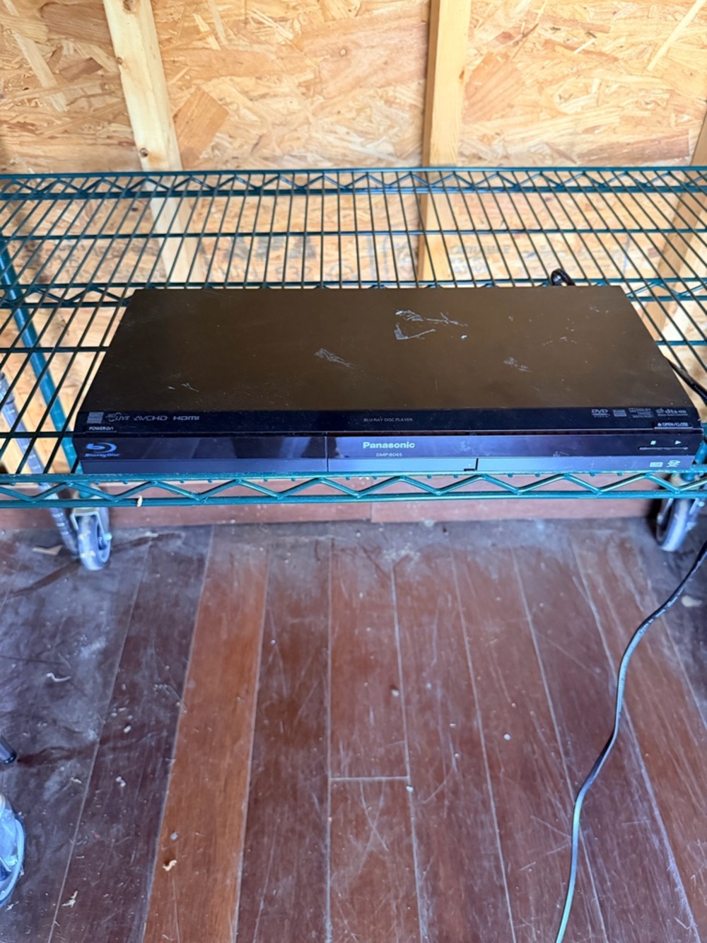 listing-status-banner